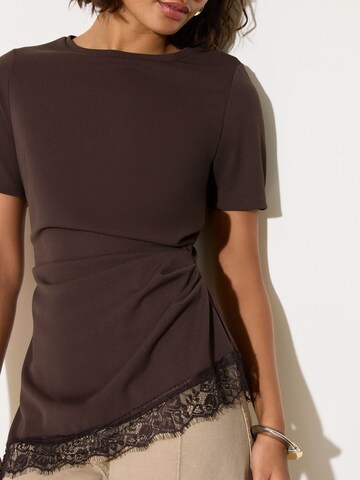 Friends Like These Blouse in Bruin