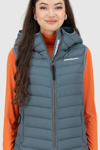 Gilet 'JurinaAK A' di alife & kickin in blu