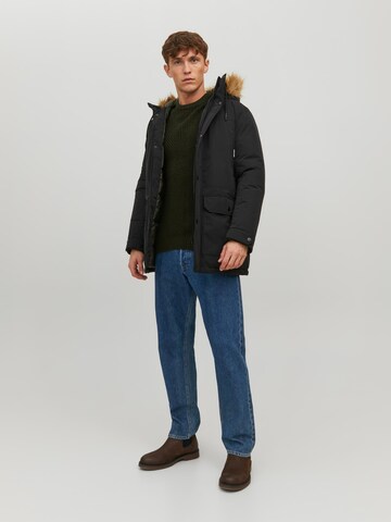 JACK & JONES Talveparka 'Winner', värv must: eest vaates