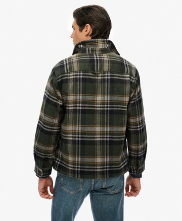Veste mi-saison Superdry en mélange de couleurs
