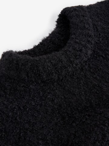 Next Pullover in Schwarz