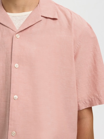 SELECTED Comfort Fit Skjorte 'SLHClay' i pink