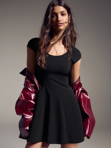 Robe Bershka en noir : devant