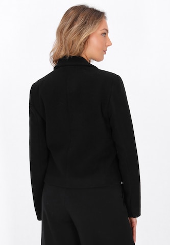 faina - Blazer em preto