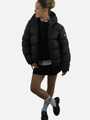 HEFTYKA Winter Jacket 'PUFFER' in Black