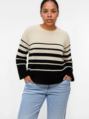 Vero Moda Curve Sweater 'VMCSABA' in Mixed colours: front