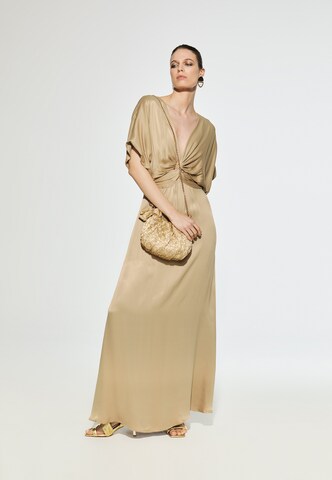 Lola Casademunt Maxikleid in Beige