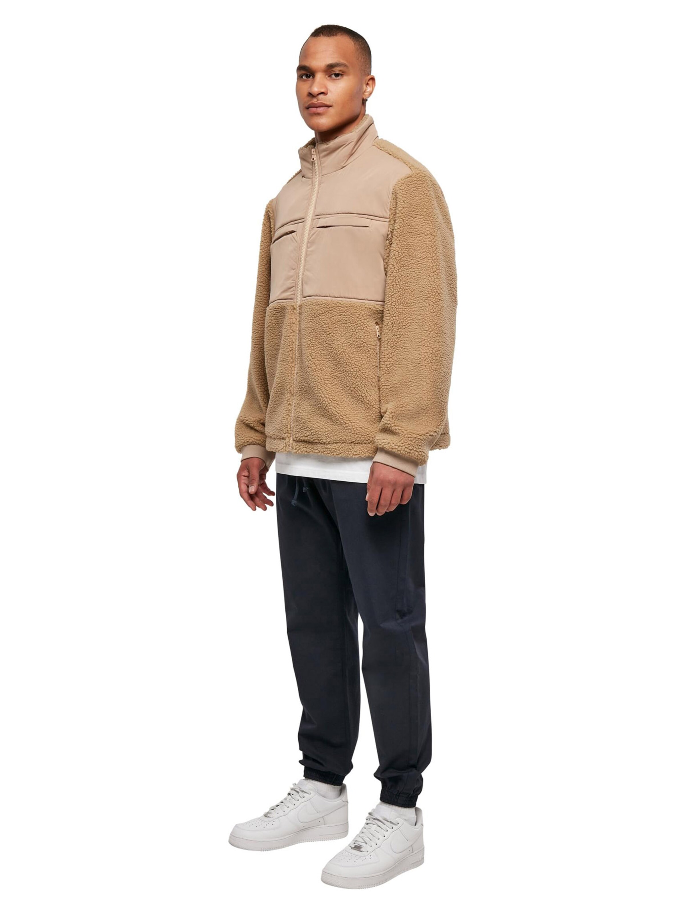 Urban Classics Jacke in Beige