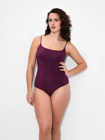 cfab (formerly creamy fabrics) Shaping bodysuit 'Cami Bodysuit mit String' in Red: front