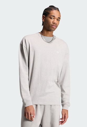 ADIDAS ORIGINALS - Camiseta 'Trefoil Essentials' en gris: frente