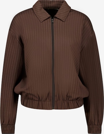 Veste mi-saison Deeluxe en marron : devant