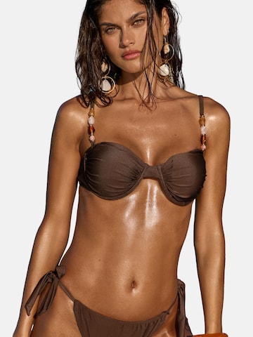 Bandeau Hauts de bikini Lipsy en marron : devant