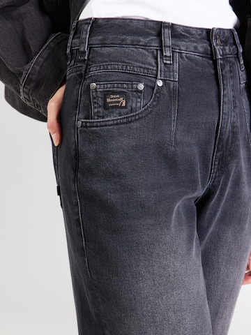 Herrlicher Tapered Jeans 'Brooke' in Black