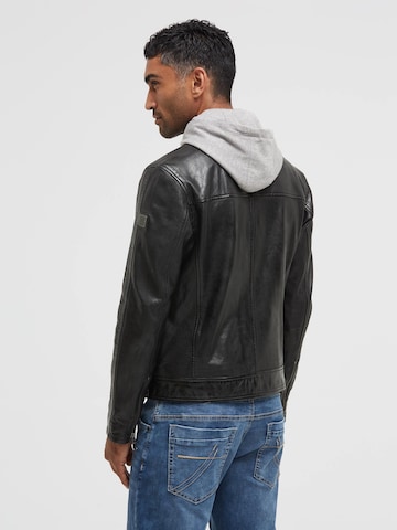 CAMP DAVID Between-Season Jacket in Black