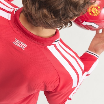 ADIDAS PERFORMANCE Tricot 'Manchester United 26/27 Authentic' in Rood