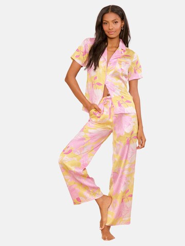 Pijama de la Lipsy pe roz: față