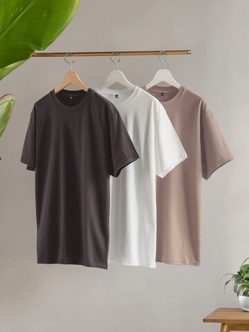 T-Shirt Trendyol en gris : devant