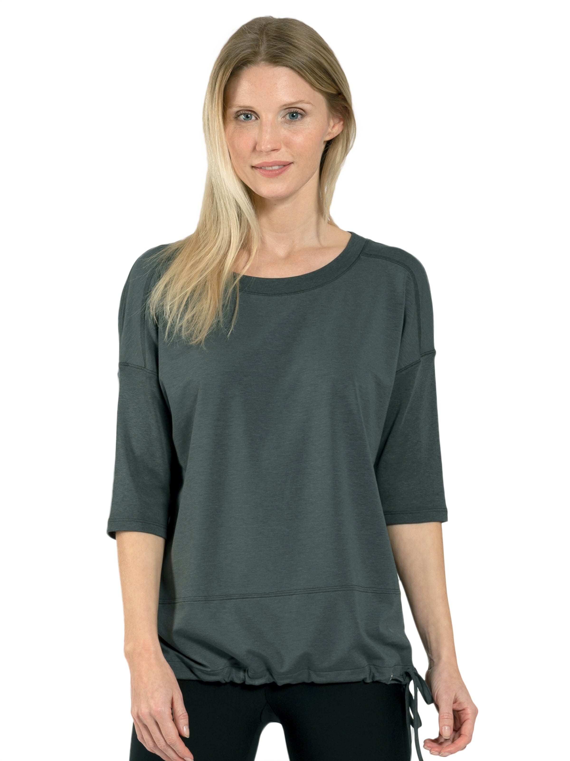 Magadi Sports top 'Sara' in Green: front
