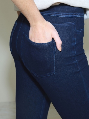 Skinny Leggings di Next in blu