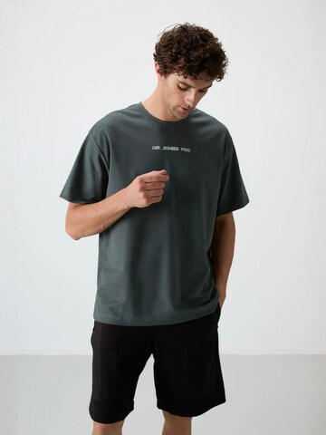 Tommy Life T-Shirts in Grün
