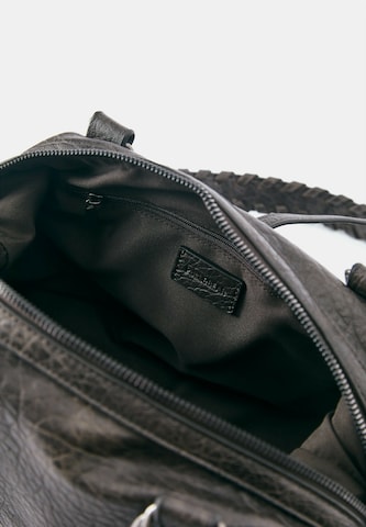 Pull&Bear Schultertasche in Braun