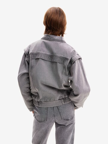 Desigual Between-season jacket in Grey