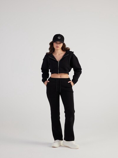 HOLLY LOLLY Trousers in 40 in Black, Item view
