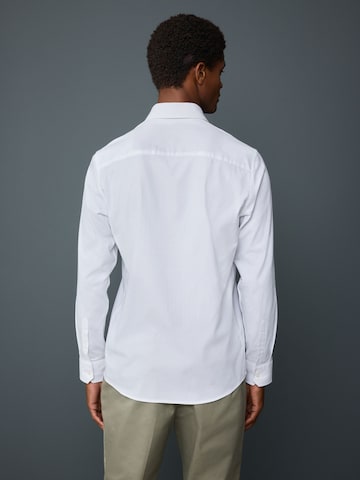 Next Regular fit Πουκάμισο σε λευκό