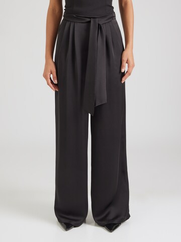 Wide leg Pantaloni con pieghe di millane in nero: frontale