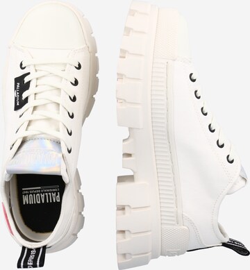 Sneaker low 'Revolt' de la Palladium pe alb