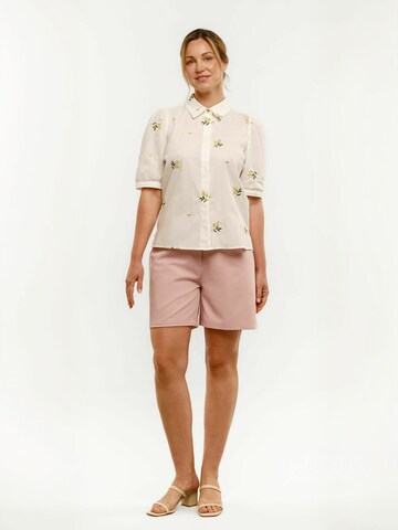 Liberte Essentiel Top ' FLORA ' in Wit