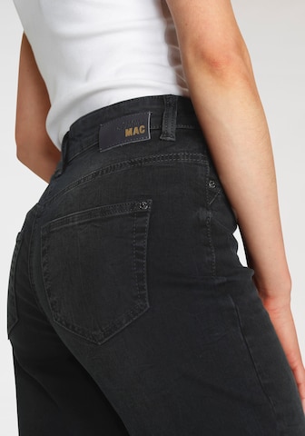 MAC Regular Jeans in Schwarz