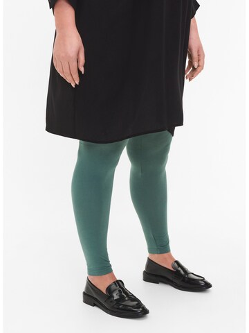 Skinny Leggings de la Zizzi pe verde: față