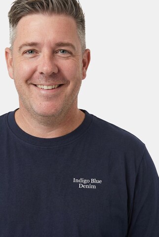 Men Plus Shirt in Blue