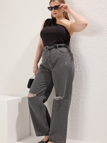 Trendyol Curve Wide leg Τζιν σε γκρι