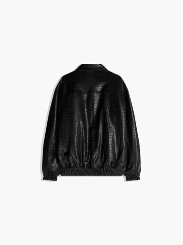 Giacca di mezza stagione di Bershka in nero