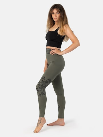 LEAFLETIC - Skinny Leggings 'Leafletic Women’s Long Length Legging' en verde