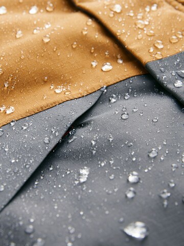 Next Funktionsjacke in Braun