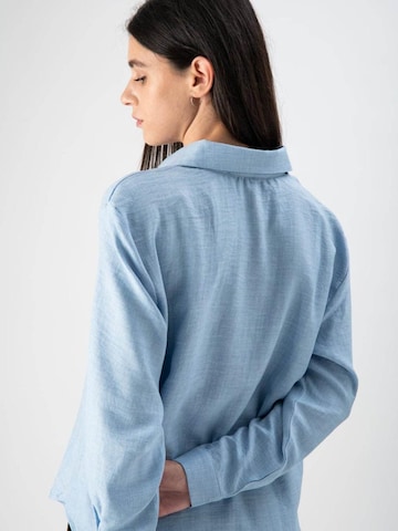 MND Bluse‌‌‌‌‌‌‌‌ in Blau