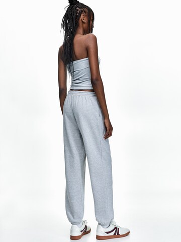 Pull&Bear Tapered Hose in Grau