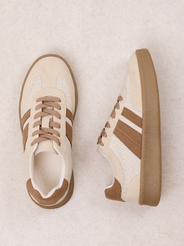 Friends Like These Tenisky – hnědá