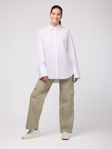 Camicia da donna di Suri Frey in bianco