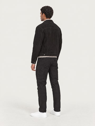 yazubi Regular Cargo Pants 'Jayden' in Black