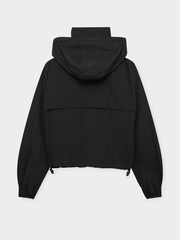 Geacă de primăvară-toamnă de la Pull&Bear pe negru