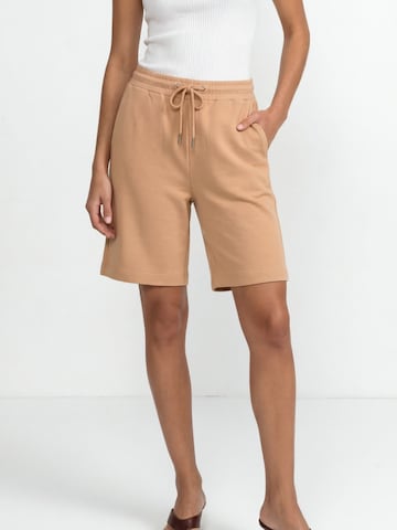 Rich & Royal Regular Shorts in Orange