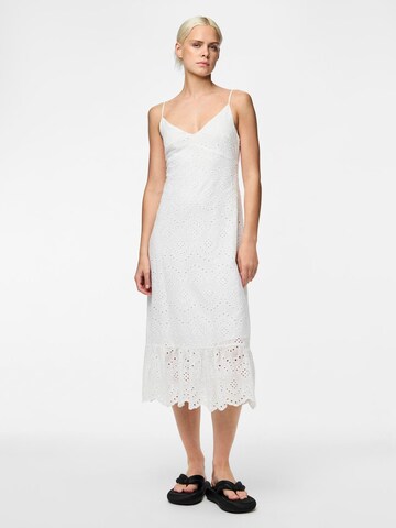 PIECES Summer dress 'PCVILDE' in White: front