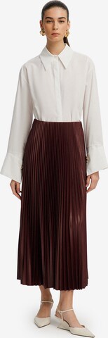 Touché Privé Rock 'Pleated Skirt' in Rot: Vorderseite