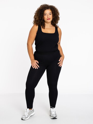 YOEK Slimfit Leggings in Zwart: voorkant