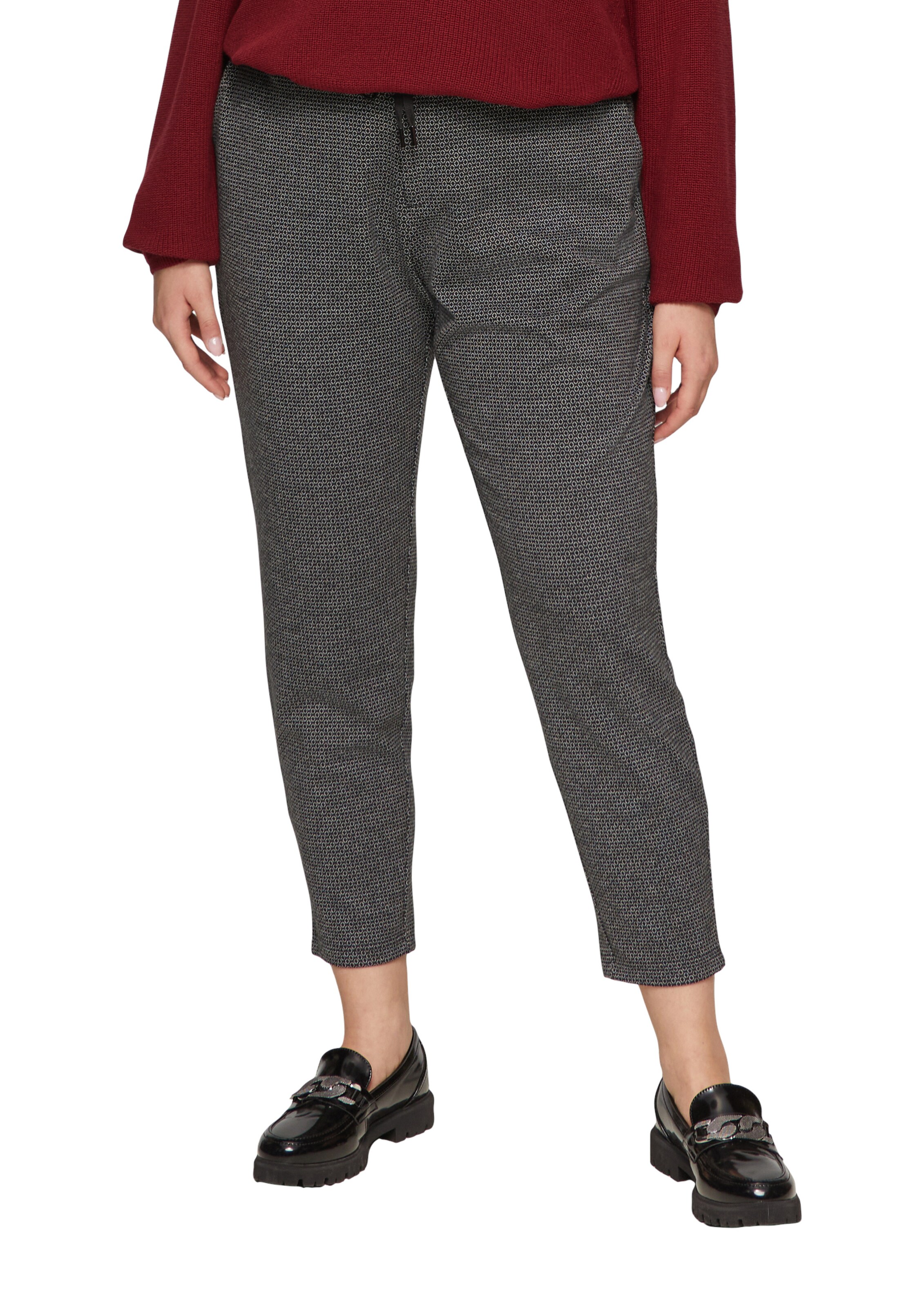 s.Oliver Tapered Broek in Zwart