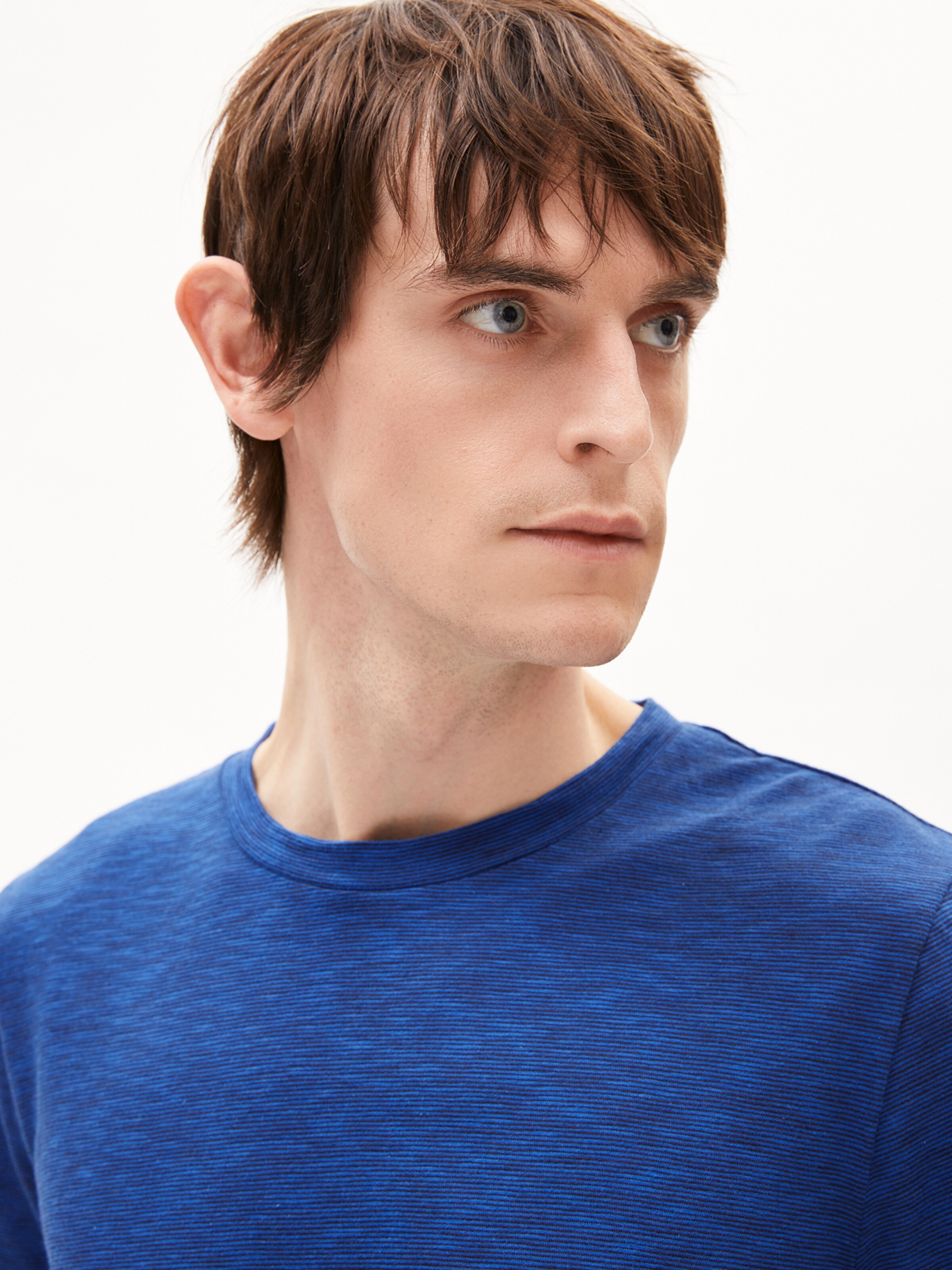 ARMEDANGELS T-Shirt ' JAAMES STRUCTURE ' in Blau: Vorderseite